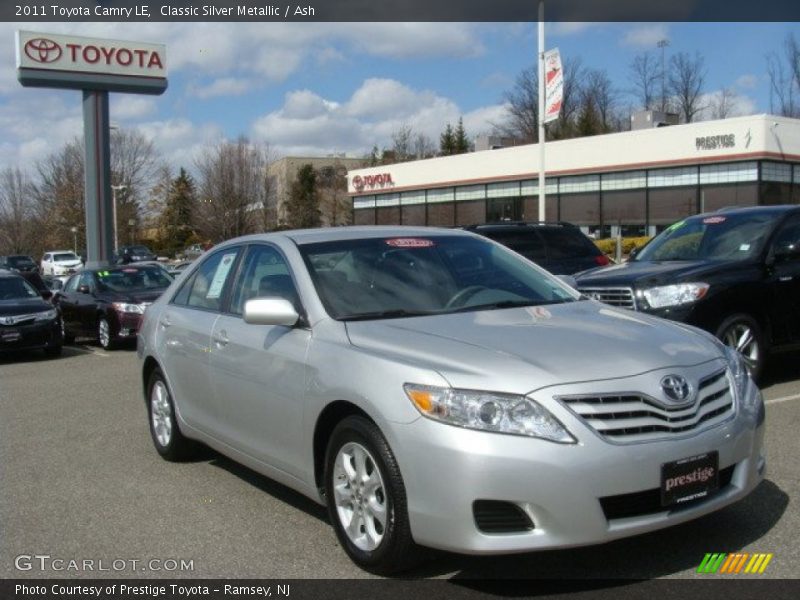 Classic Silver Metallic / Ash 2011 Toyota Camry LE