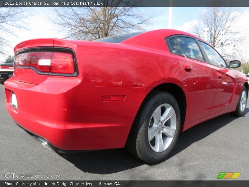 Redline 3 Coat Pearl / Black 2013 Dodge Charger SE