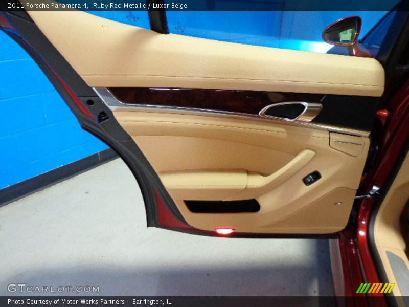 Ruby Red Metallic / Luxor Beige 2011 Porsche Panamera 4