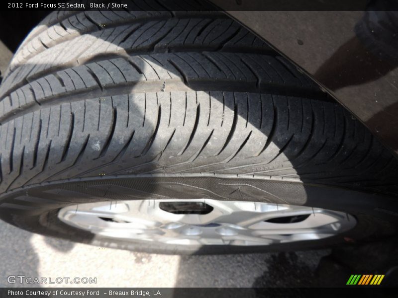 Black / Stone 2012 Ford Focus SE Sedan