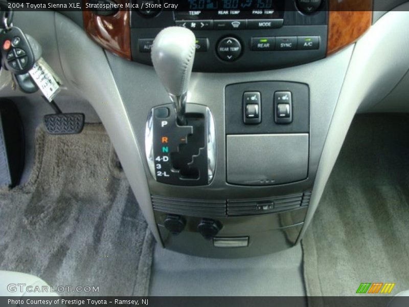 Stratosphere Mica / Stone Gray 2004 Toyota Sienna XLE