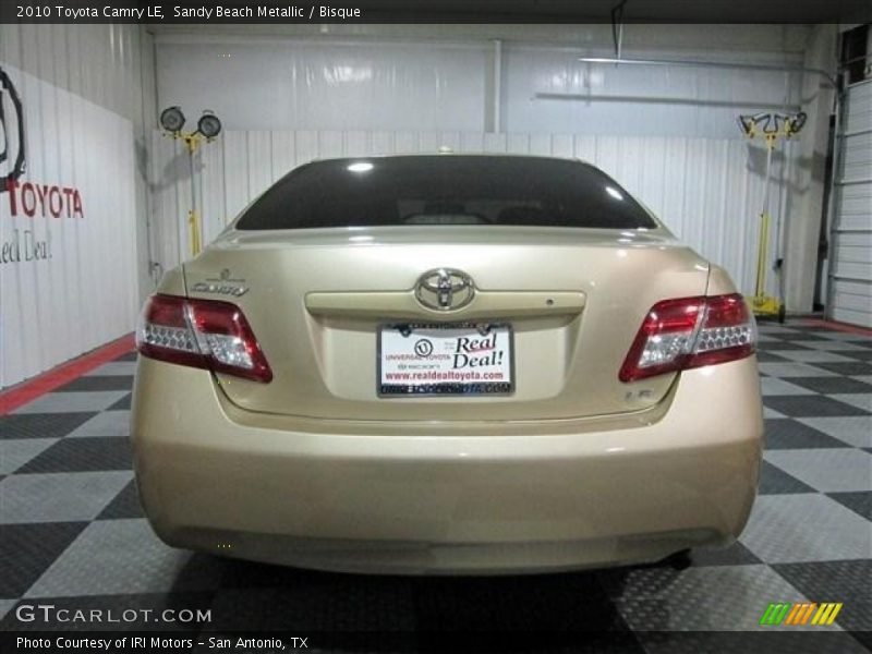 Sandy Beach Metallic / Bisque 2010 Toyota Camry LE