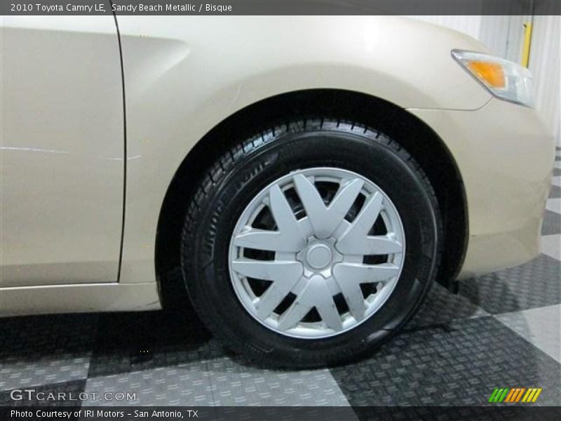 Sandy Beach Metallic / Bisque 2010 Toyota Camry LE