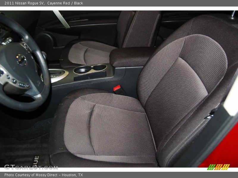 Cayenne Red / Black 2011 Nissan Rogue SV