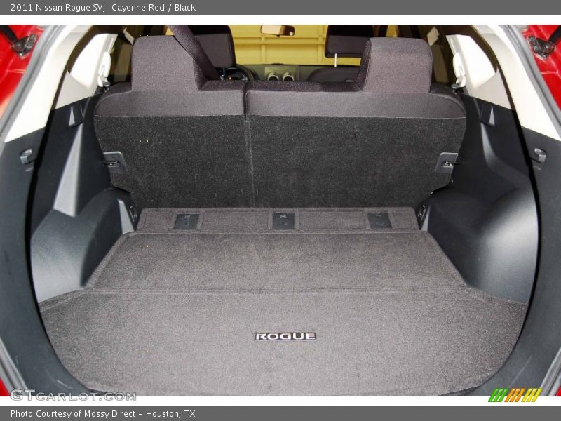  2011 Rogue SV Trunk