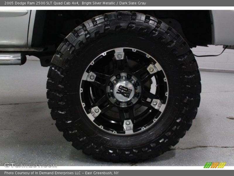 Bright Silver Metallic / Dark Slate Gray 2005 Dodge Ram 2500 SLT Quad Cab 4x4