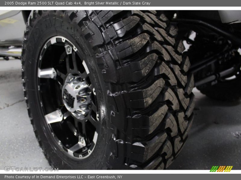Bright Silver Metallic / Dark Slate Gray 2005 Dodge Ram 2500 SLT Quad Cab 4x4