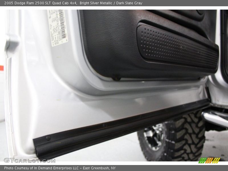 Bright Silver Metallic / Dark Slate Gray 2005 Dodge Ram 2500 SLT Quad Cab 4x4