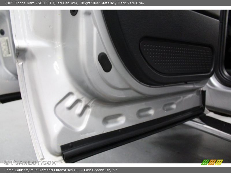 Bright Silver Metallic / Dark Slate Gray 2005 Dodge Ram 2500 SLT Quad Cab 4x4
