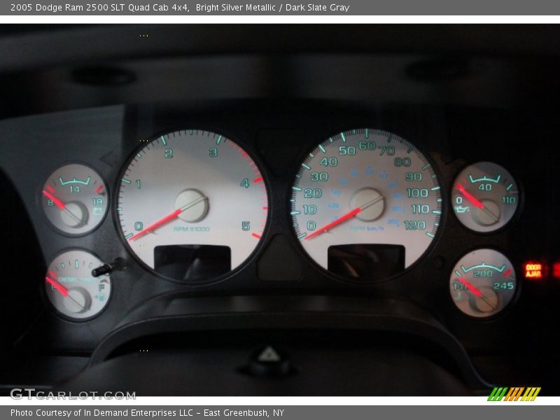 Bright Silver Metallic / Dark Slate Gray 2005 Dodge Ram 2500 SLT Quad Cab 4x4