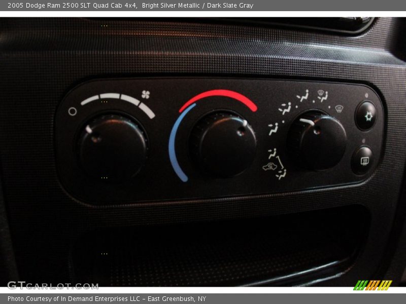 Bright Silver Metallic / Dark Slate Gray 2005 Dodge Ram 2500 SLT Quad Cab 4x4