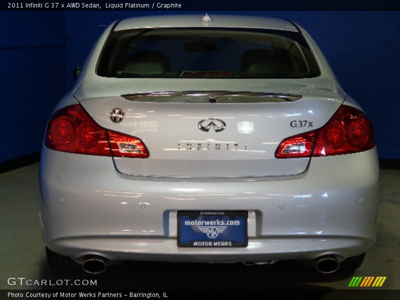 Liquid Platinum / Graphite 2011 Infiniti G 37 x AWD Sedan