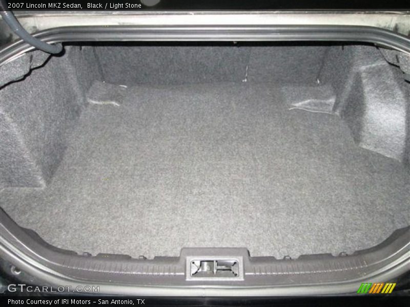 Black / Light Stone 2007 Lincoln MKZ Sedan