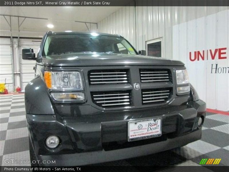 Mineral Gray Metallic / Dark Slate Gray 2011 Dodge Nitro SXT
