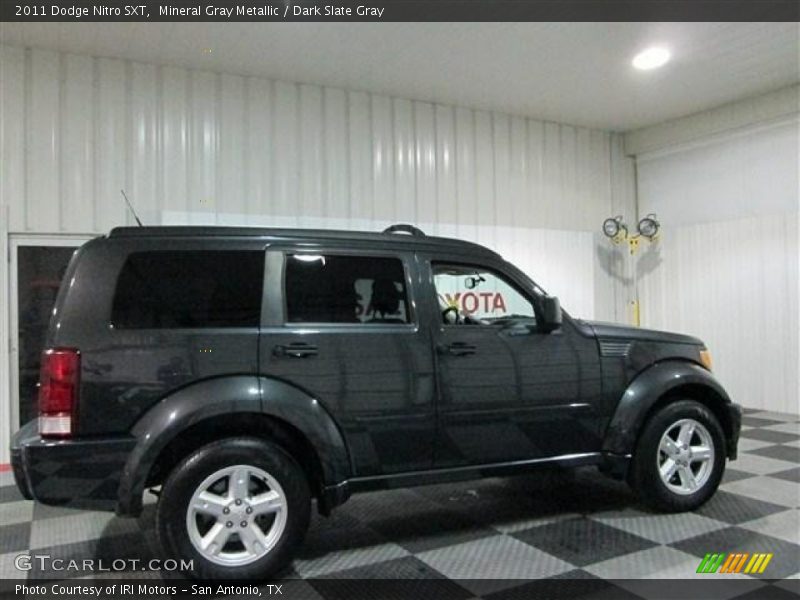 Mineral Gray Metallic / Dark Slate Gray 2011 Dodge Nitro SXT