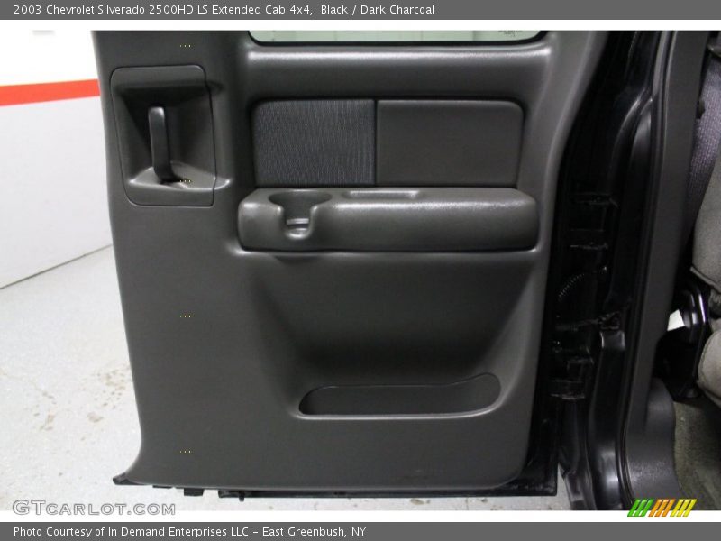 Black / Dark Charcoal 2003 Chevrolet Silverado 2500HD LS Extended Cab 4x4