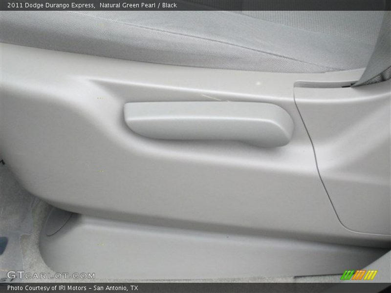 Natural Green Pearl / Black 2011 Dodge Durango Express