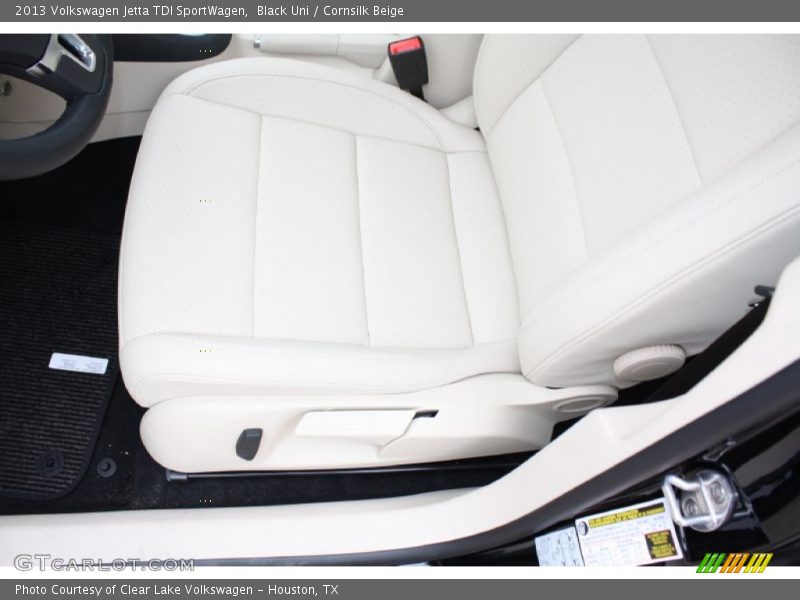 Black Uni / Cornsilk Beige 2013 Volkswagen Jetta TDI SportWagen