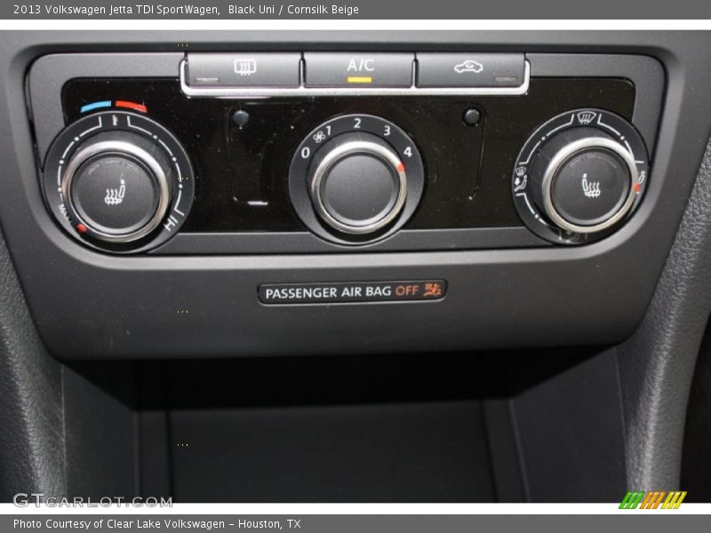 Black Uni / Cornsilk Beige 2013 Volkswagen Jetta TDI SportWagen