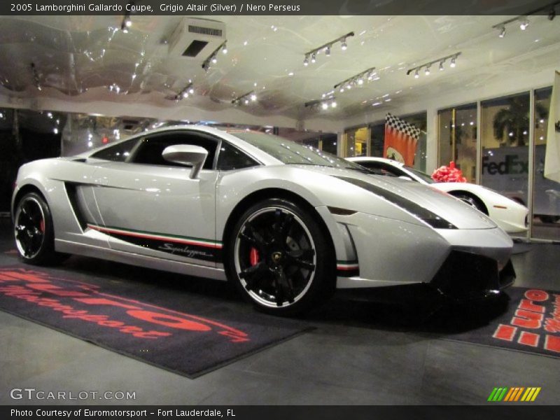 Grigio Altair (Silver) / Nero Perseus 2005 Lamborghini Gallardo Coupe
