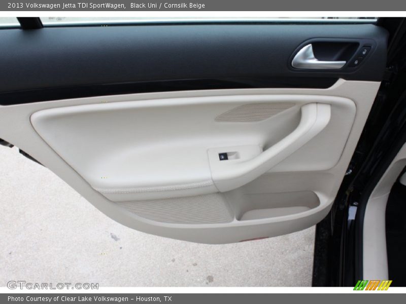 Black Uni / Cornsilk Beige 2013 Volkswagen Jetta TDI SportWagen