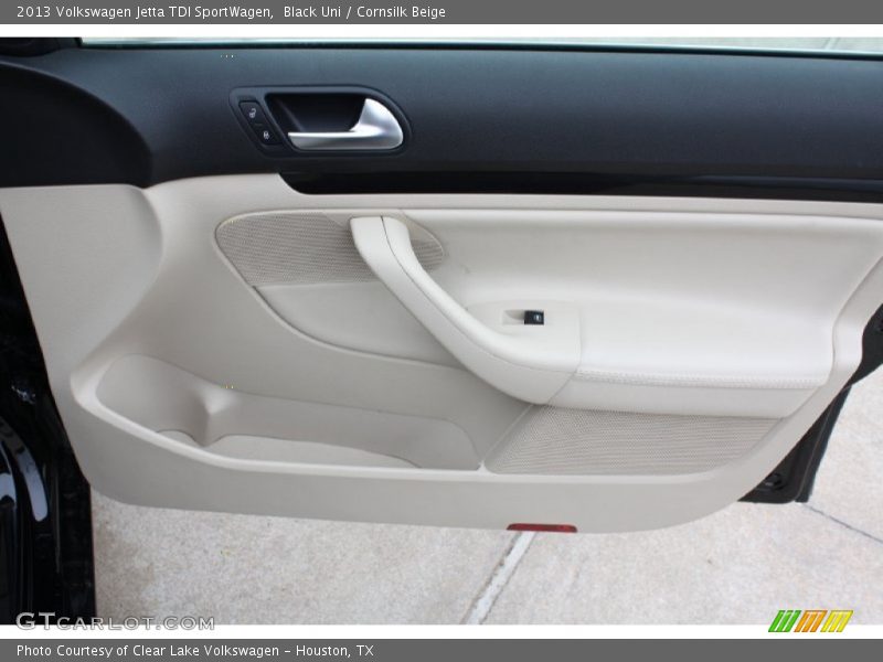 Black Uni / Cornsilk Beige 2013 Volkswagen Jetta TDI SportWagen