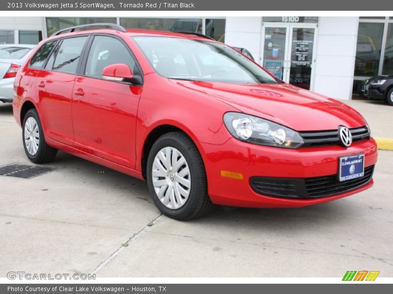 Tornado Red / Titan Black 2013 Volkswagen Jetta S SportWagen