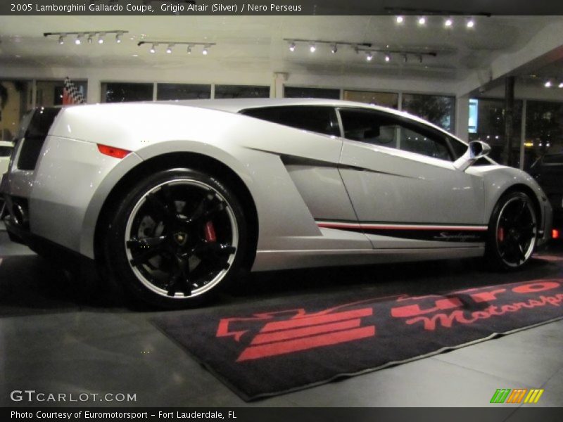 Grigio Altair (Silver) / Nero Perseus 2005 Lamborghini Gallardo Coupe