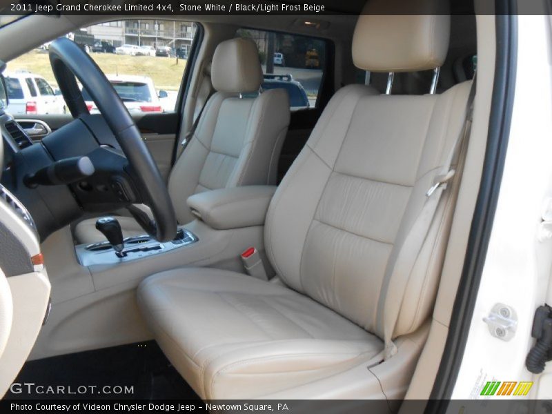 Stone White / Black/Light Frost Beige 2011 Jeep Grand Cherokee Limited 4x4