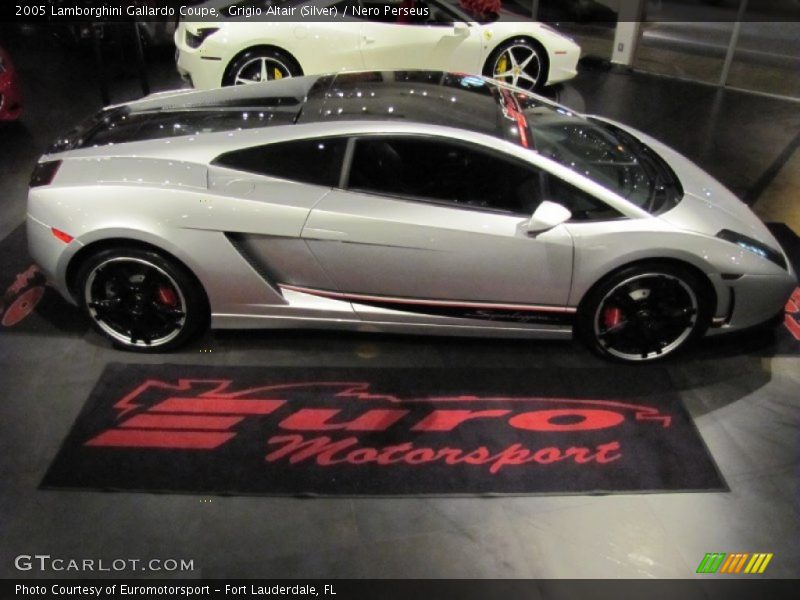 Grigio Altair (Silver) / Nero Perseus 2005 Lamborghini Gallardo Coupe