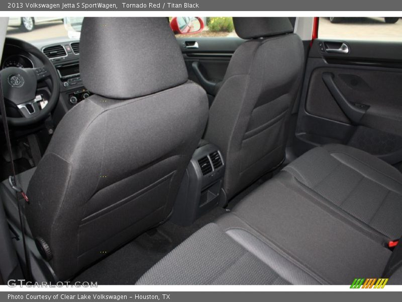 Tornado Red / Titan Black 2013 Volkswagen Jetta S SportWagen