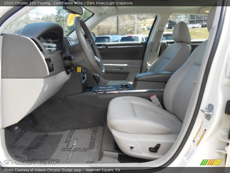 Cool Vanilla White / Dark Khaki/Light Graystone 2010 Chrysler 300 Touring