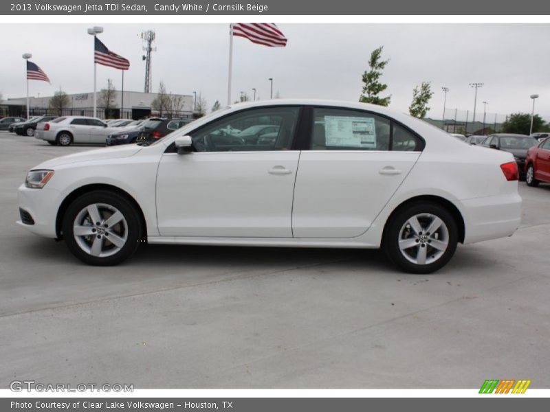 Candy White / Cornsilk Beige 2013 Volkswagen Jetta TDI Sedan