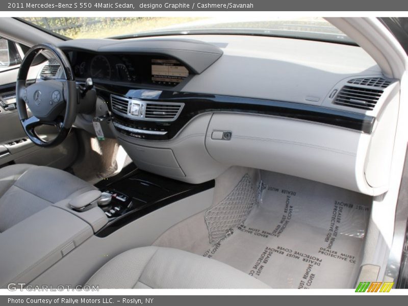 Dashboard of 2011 S 550 4Matic Sedan