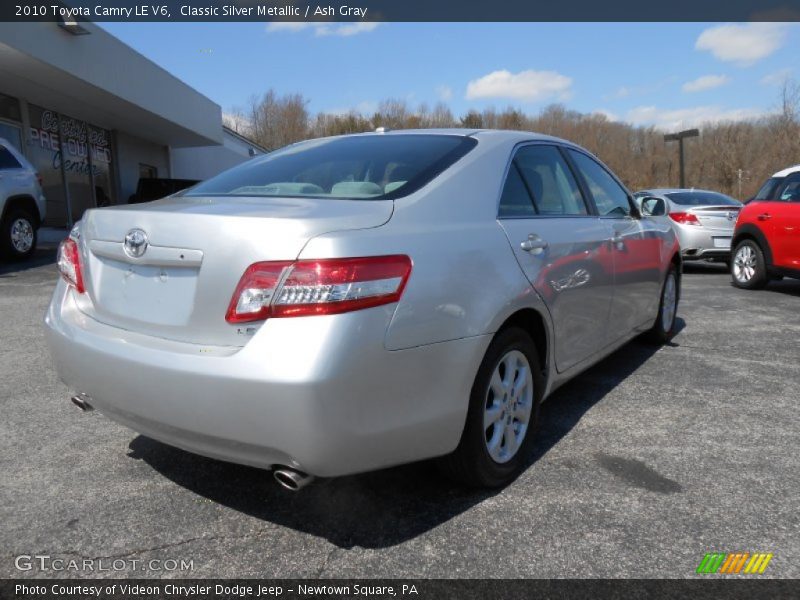 Classic Silver Metallic / Ash Gray 2010 Toyota Camry LE V6