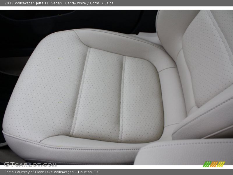 Candy White / Cornsilk Beige 2013 Volkswagen Jetta TDI Sedan