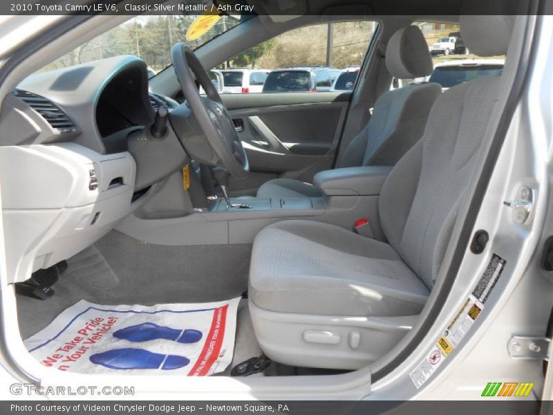 Classic Silver Metallic / Ash Gray 2010 Toyota Camry LE V6