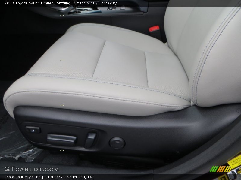 Sizzling Crimson Mica / Light Gray 2013 Toyota Avalon Limited