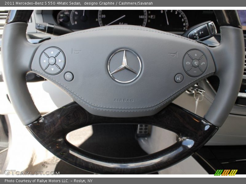 Controls of 2011 S 550 4Matic Sedan