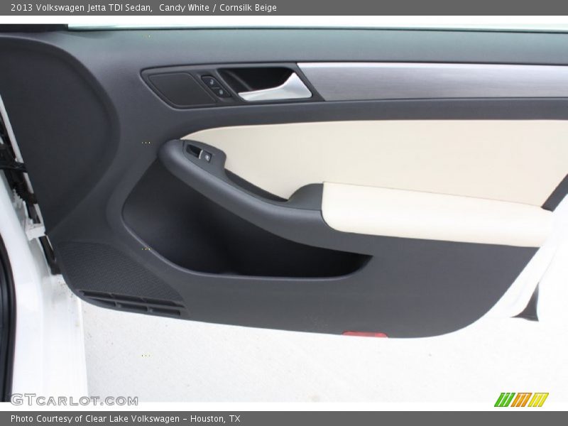 Candy White / Cornsilk Beige 2013 Volkswagen Jetta TDI Sedan