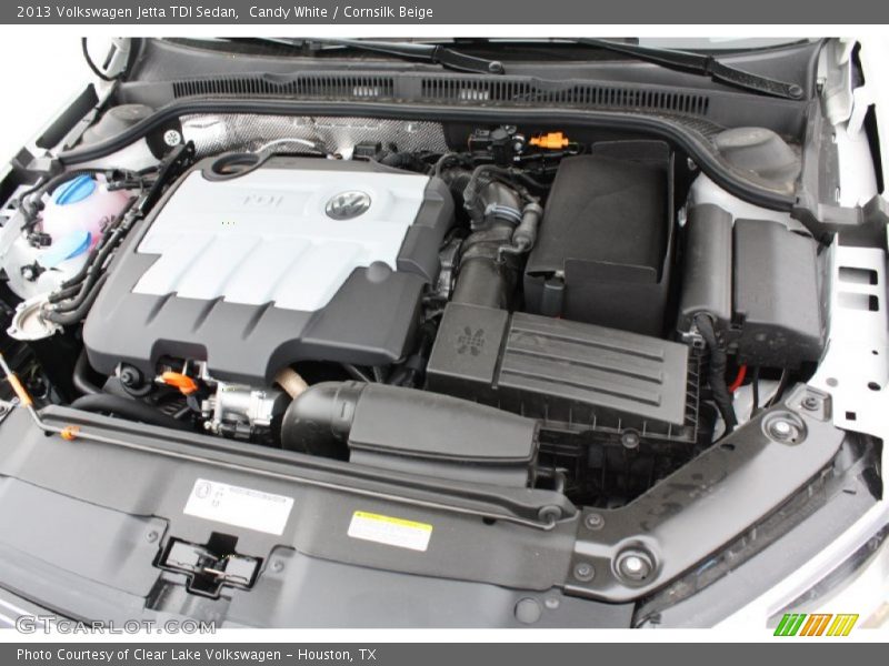 Candy White / Cornsilk Beige 2013 Volkswagen Jetta TDI Sedan