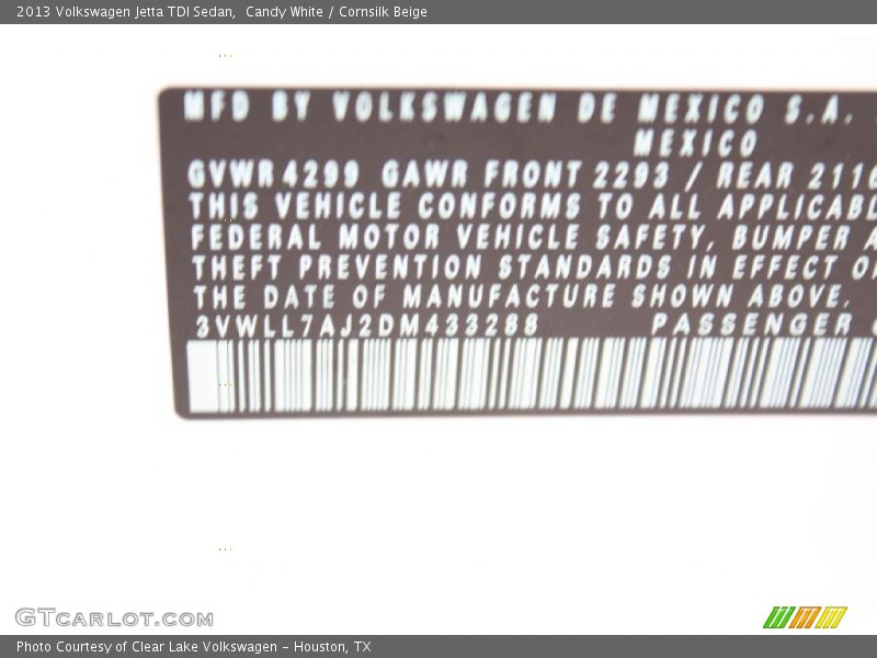 Candy White / Cornsilk Beige 2013 Volkswagen Jetta TDI Sedan