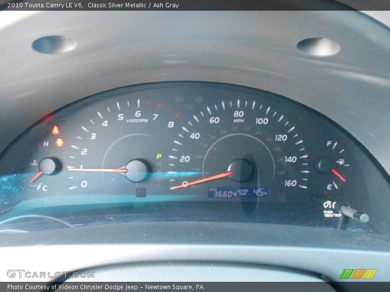 Classic Silver Metallic / Ash Gray 2010 Toyota Camry LE V6