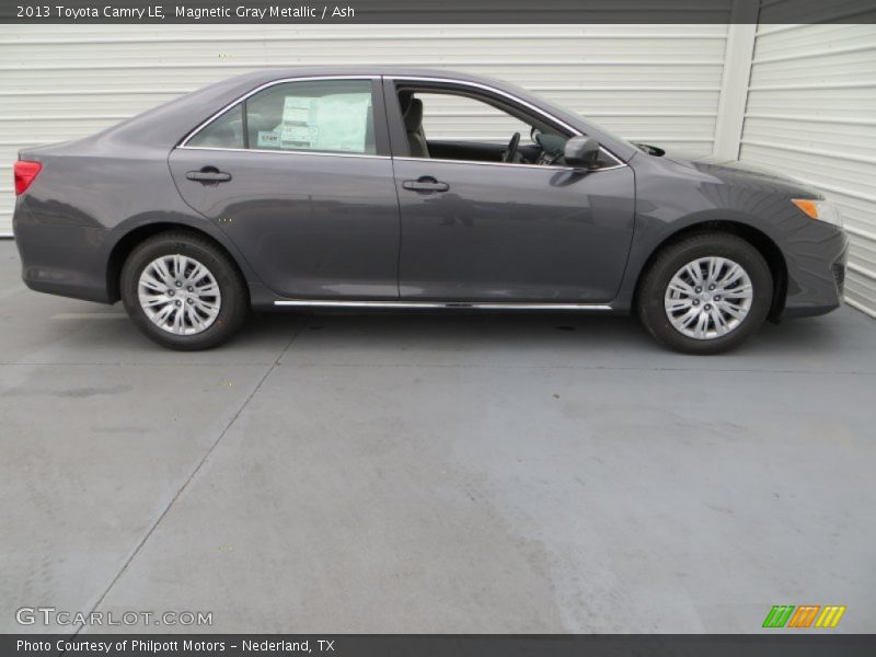 Magnetic Gray Metallic / Ash 2013 Toyota Camry LE