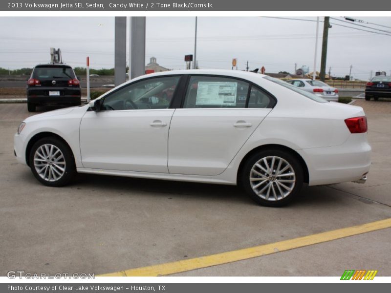 Candy White / 2 Tone Black/Cornsilk 2013 Volkswagen Jetta SEL Sedan