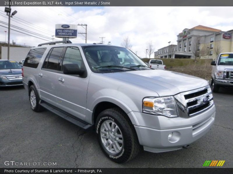 Front 3/4 View of 2011 Expedition EL XLT 4x4