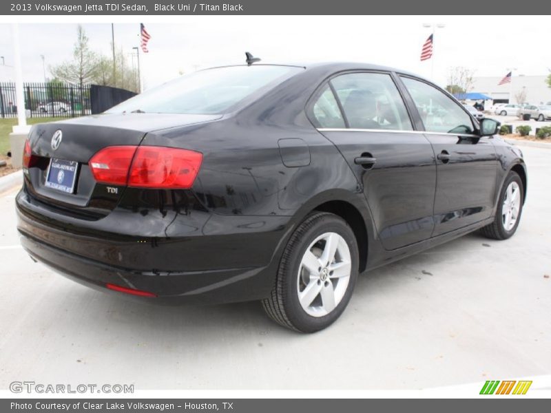 Black Uni / Titan Black 2013 Volkswagen Jetta TDI Sedan