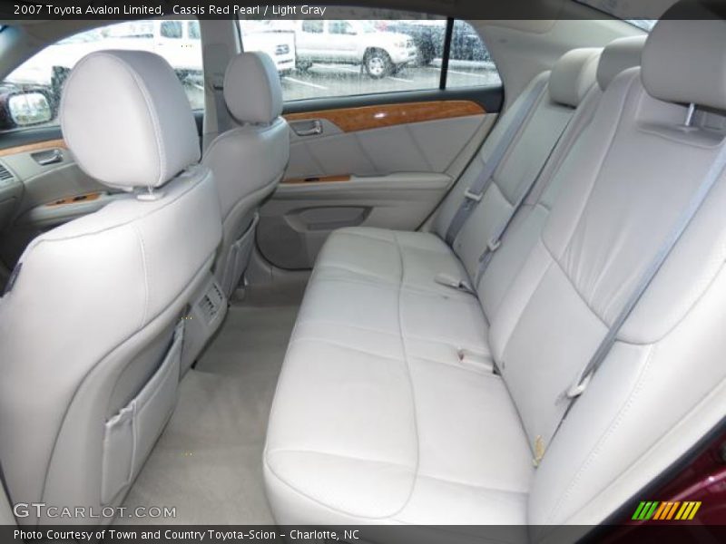 Cassis Red Pearl / Light Gray 2007 Toyota Avalon Limited