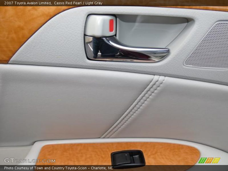 Cassis Red Pearl / Light Gray 2007 Toyota Avalon Limited