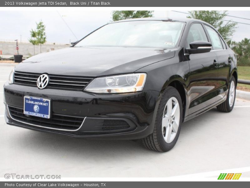 Black Uni / Titan Black 2013 Volkswagen Jetta TDI Sedan